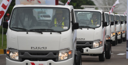 Tips Memilih Bengkel Truk Terpercaya